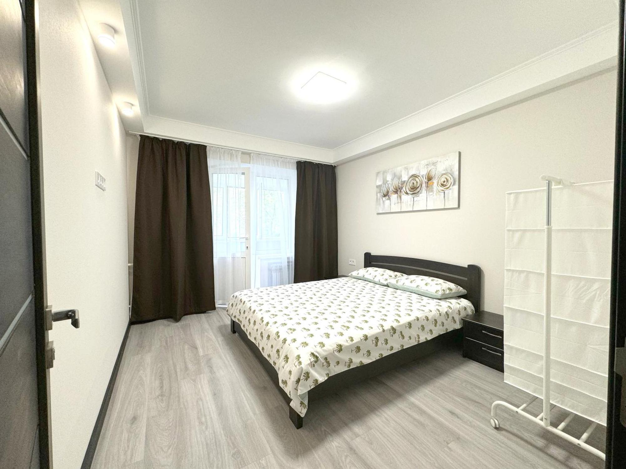Artal Apartment On Obolonskyi Avenue 16 Kiev Exterior foto
