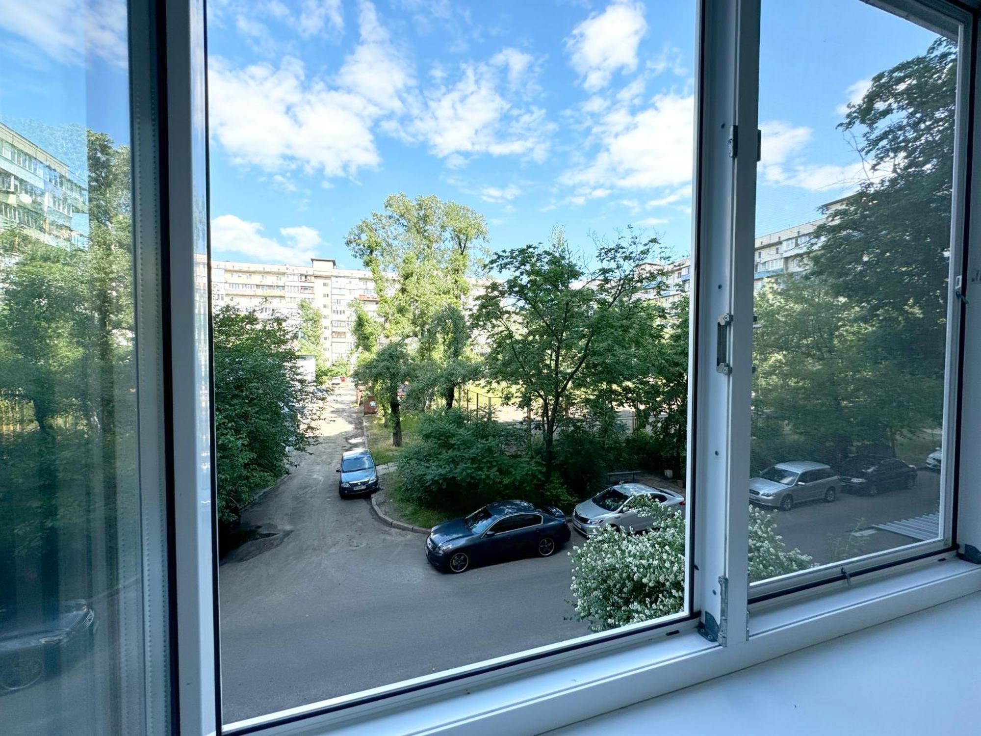 Artal Apartment On Obolonskyi Avenue 16 Kiev Exterior foto